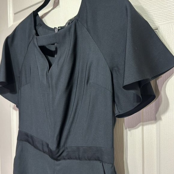Banana Republic Petite romper flutter sleeve shorts pockets black 2P one piece - Picture 5 of 16